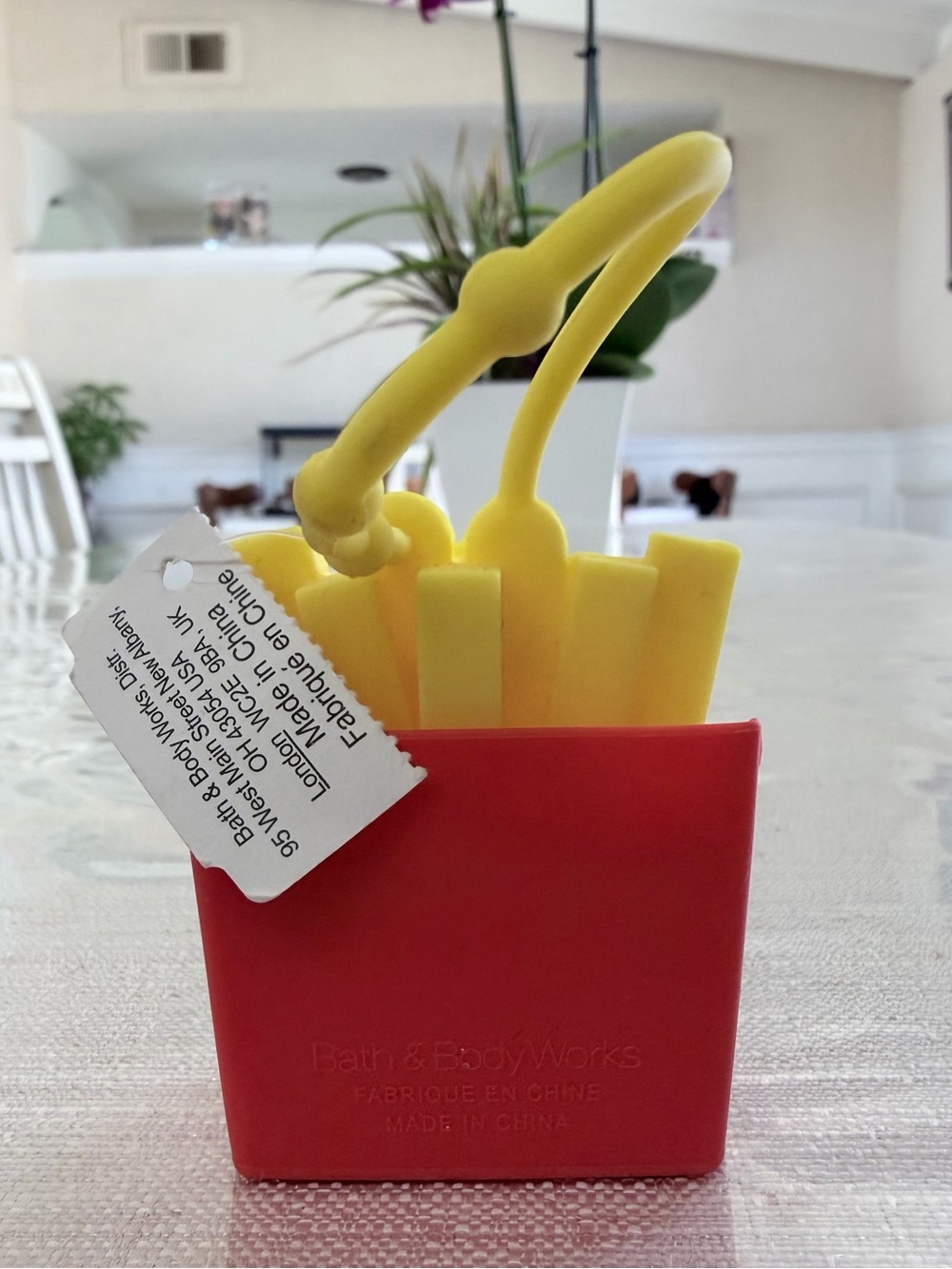 Bath and body works French Fries Silicone Pocketbac holder - Picture 2 of 3